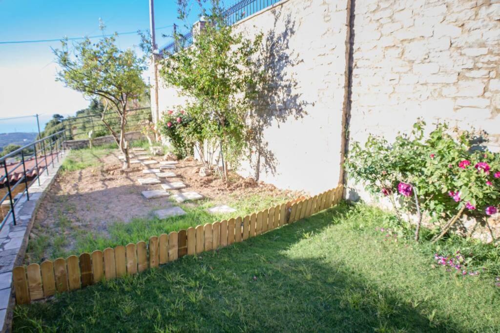 Villa Ventus, 40Sqm Private Pool & Hot Tub! Roussospition Екстер'єр фото
