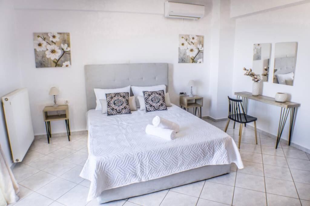 Villa Ventus, 40Sqm Private Pool & Hot Tub! Roussospition Екстер'єр фото